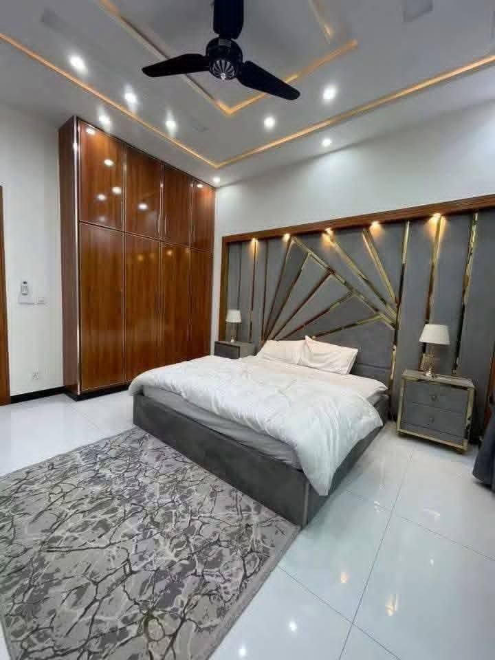 Bedroom · wardrobes in polished veneer